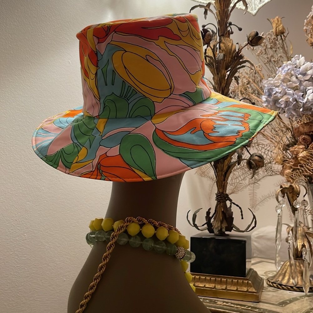 SUNHAT. Vintage mod patterned cotton hat. Made in Japan - Picture 7 of 12